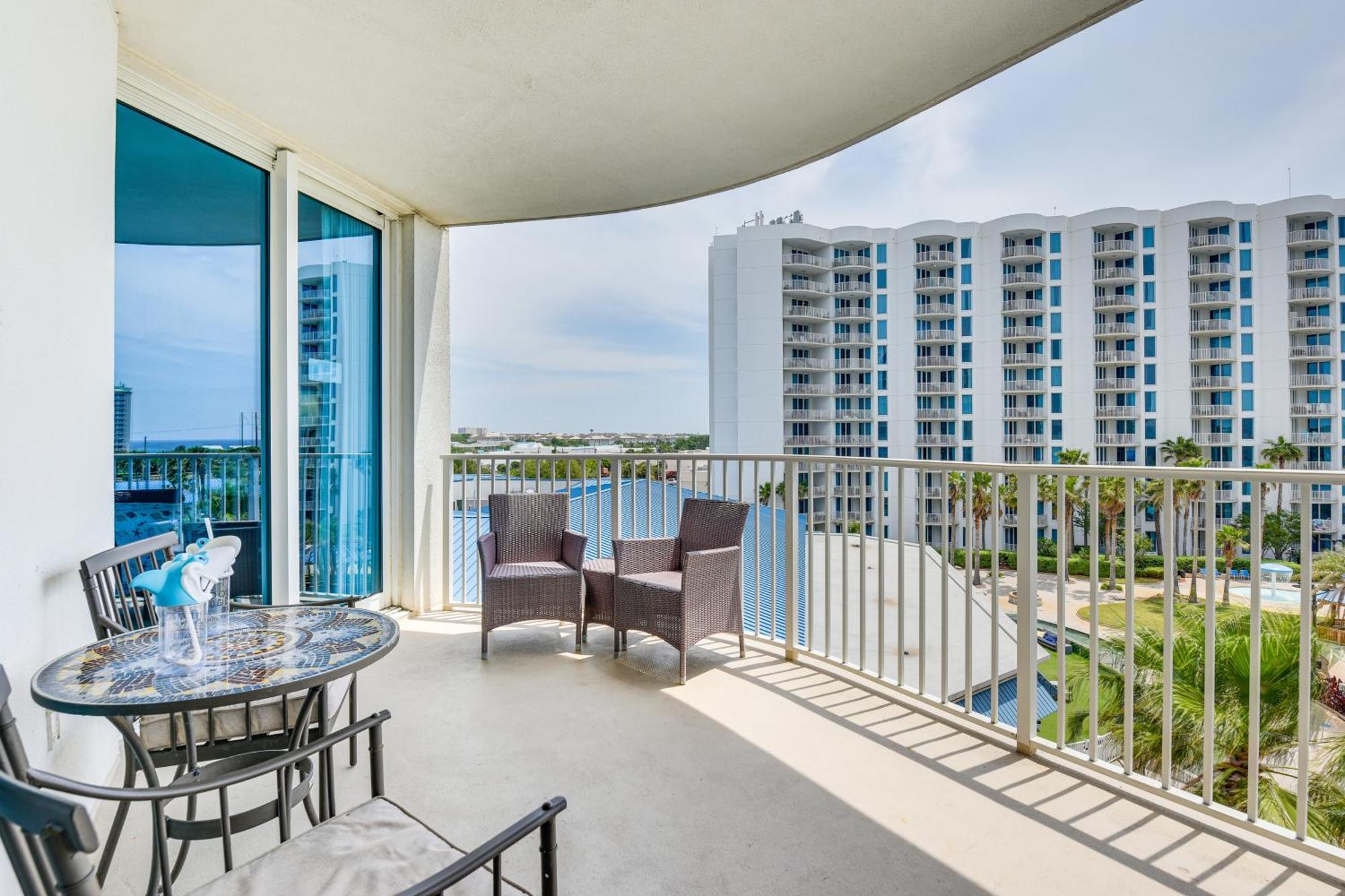 Walk To Beach Poolside Oasis In Palms Of Destin! エクステリア 写真
